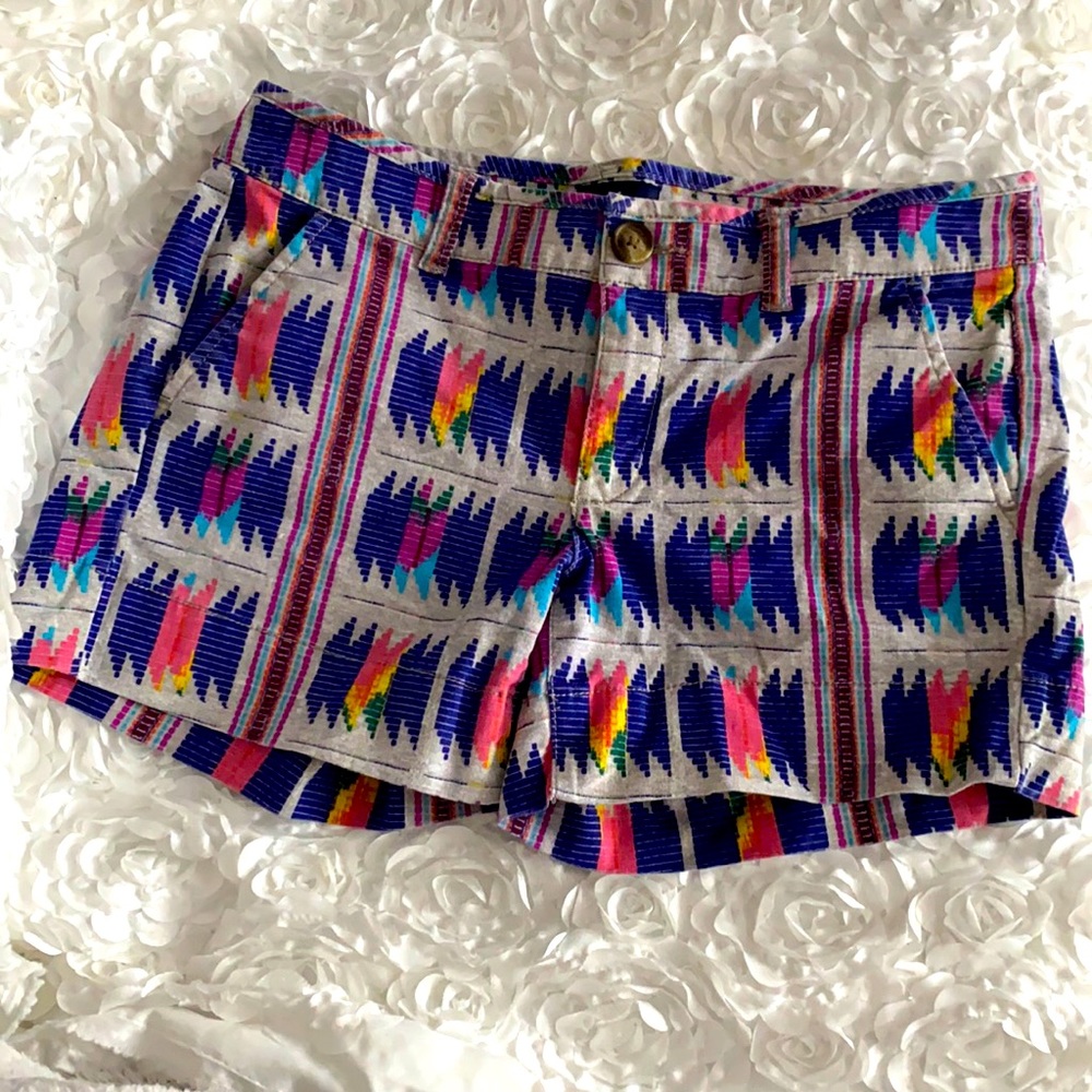. Like new multicolor print midi shorts!‎